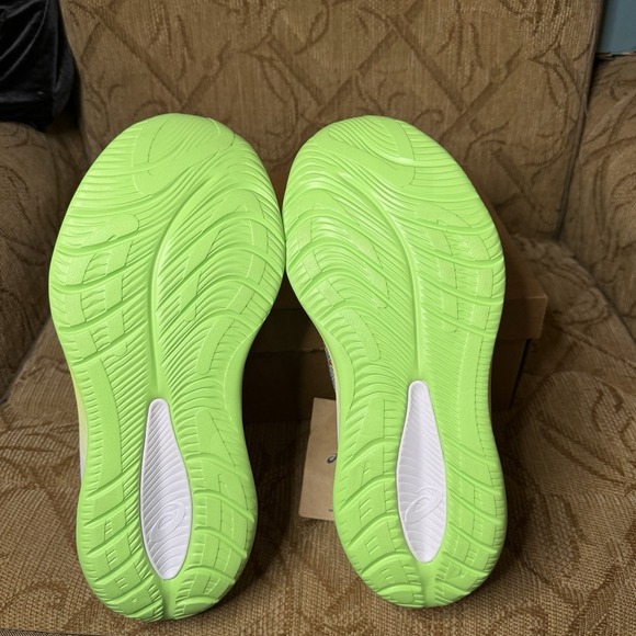 Asics Gel Cumulus 26 Limited Edition Size 9.5 Wide Blue Expanse Illuminate Green - Picture 6 of 8